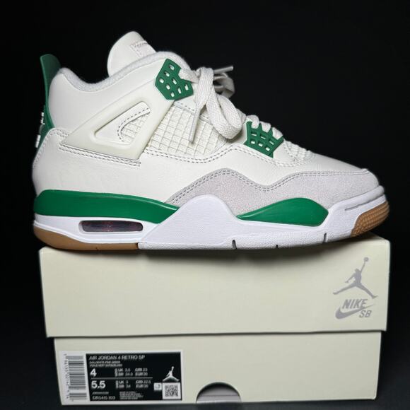 Size 4 - Nike SB x Air Jordan 4 Retro SP Pine Green Men's Shoes